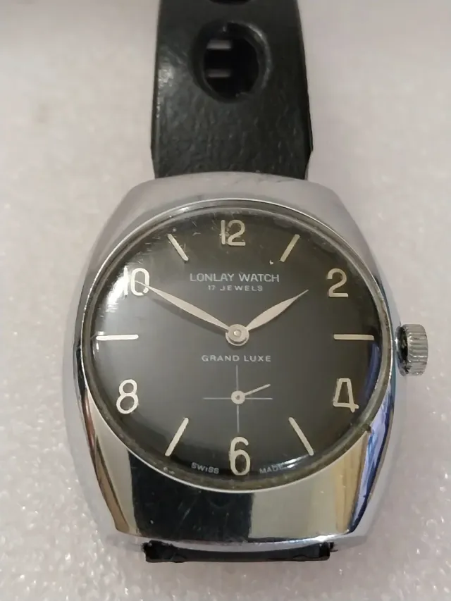 Lote de 2 Relógios Lonly Watch 17 Joias Anos 60