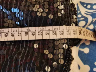 Top pedrería y lentejuelas negro/plata