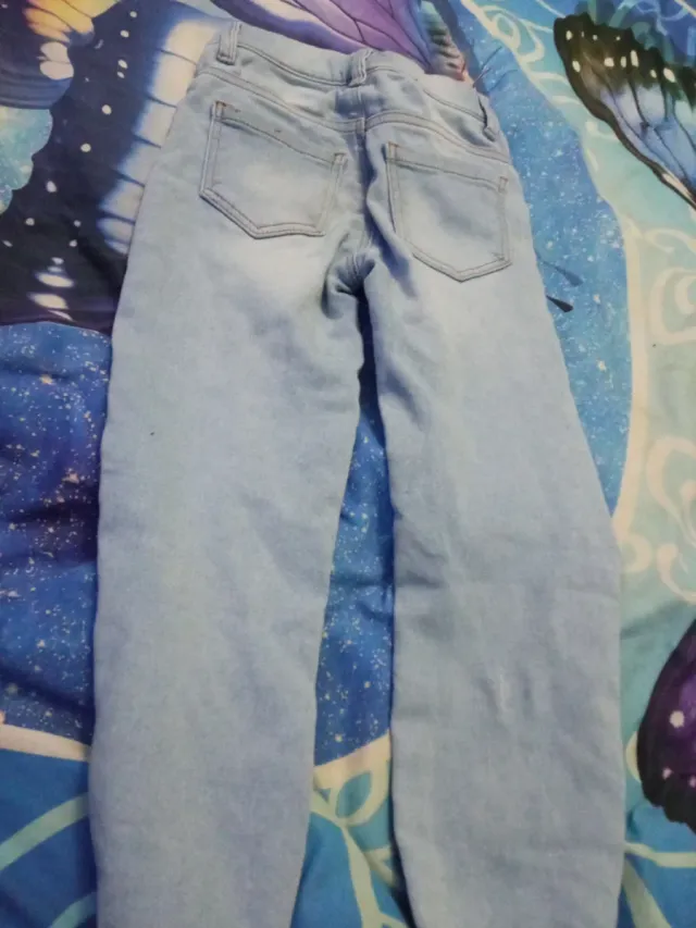 Pantalón Vaqueros niña 4 años azul claro