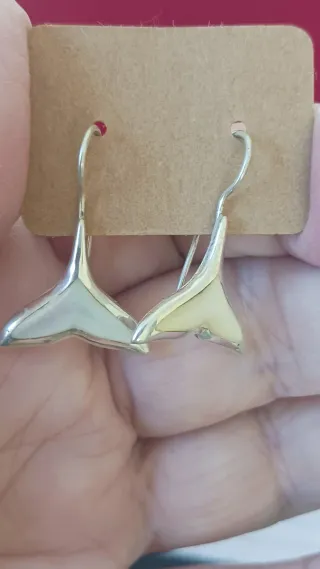 Pendientes Plata y Nácar Cola de Ballena