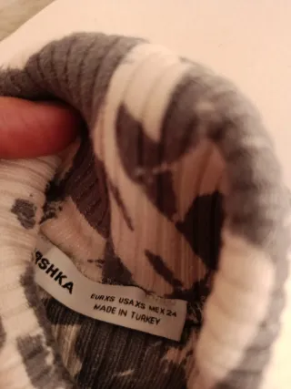 Top Bershka Talla XS Estampado Estrellas