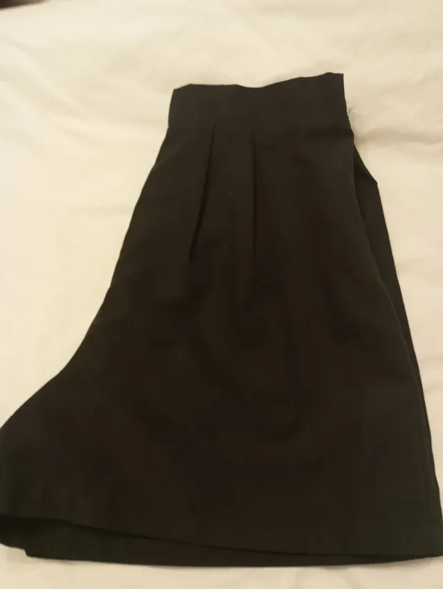 Pantalón corto negro