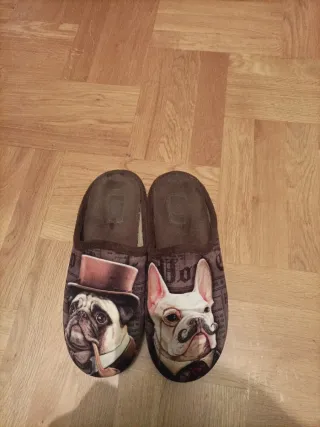 Zapatillas de casa perros con sombrero