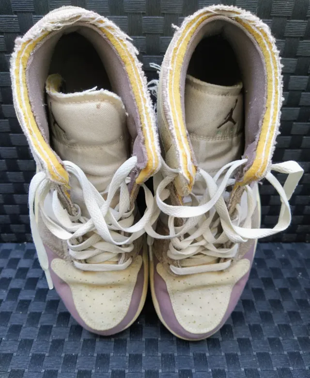 Nike Air Jordan 1 Mid SE Craft Taupe Haze