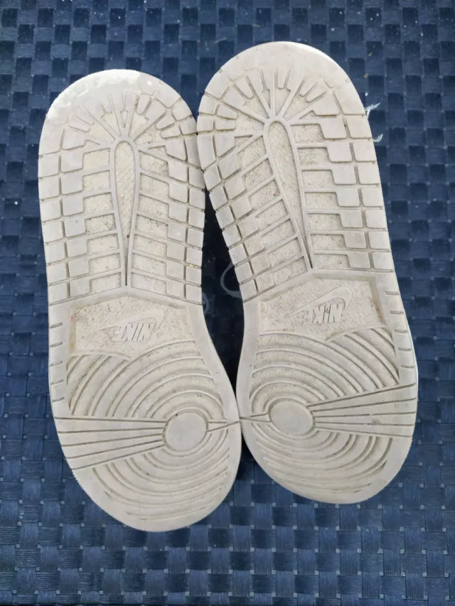 Nike Air Jordan 1 Mid SE Craft Taupe Haze