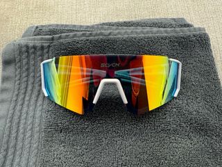 Occhiali sportivi veloci