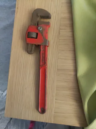 Llave grifa 12'' Drop Forged