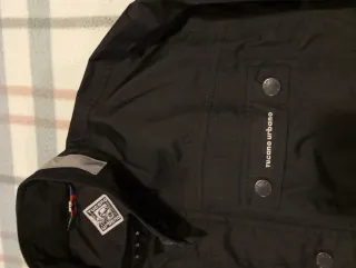 Chaqueta cortavientos moto