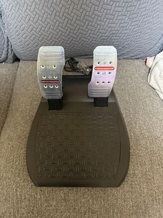 Volante Thrustmaster T300 Ferrari GTE con Pedali