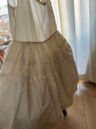 Cancán de niña blanco en algodon muy comodo