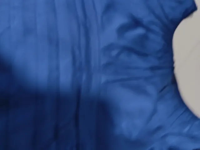 Vestido azul raso cuello barco