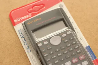 Calculadora Científica MÖTARRO