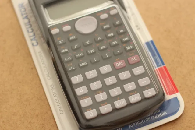 Calculadora Científica MÖTARRO
