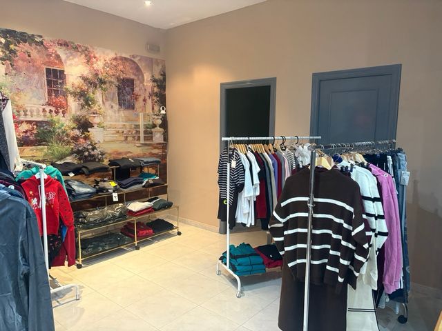 se traspasa tienda de ropa