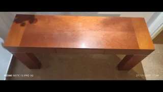 Mesa recibidor de cerezo