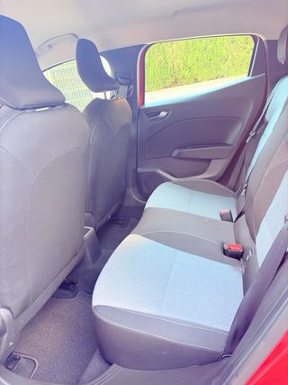 Mitsubishi Colt 2025