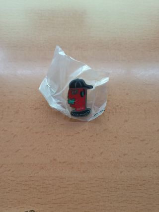 Colección de pins (pines) Coca-Cola es la Música