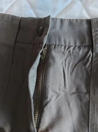 Saia da Globe Verde Oliva