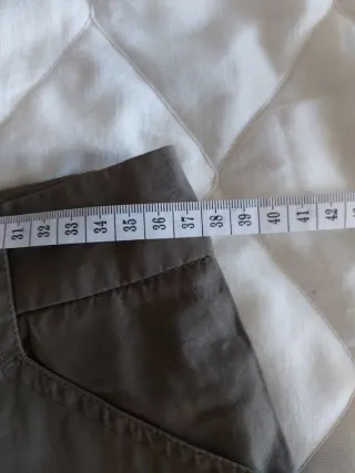 Saia da Globe Verde Oliva