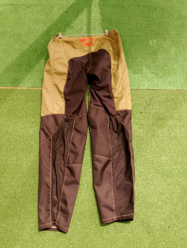 Pantalón Shot Talla M/38