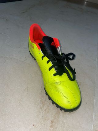 Adidas Copa multitacos fútbol amarillo