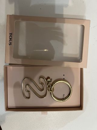 Llavero Tous Inicial S Dorado