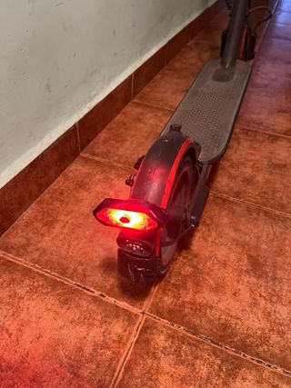 Patinete Eléctrico Xiaomi Essential