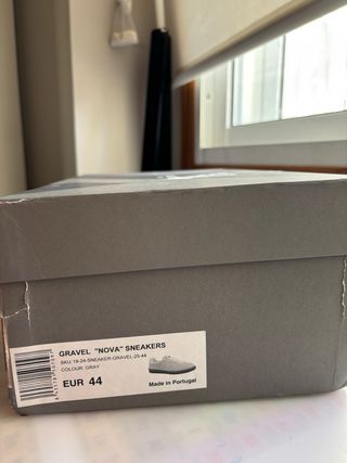 Zapatillas YUXUS grises