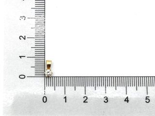 colgante oro 18k con piedra con diamante