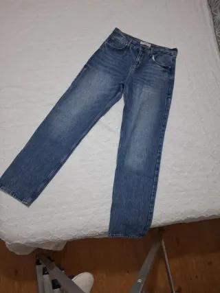 Pantalón vaquero Pull&Bear mujer T.38