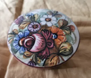 Scatolina ceramica firmata Castelli