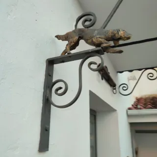 Perro de caza en bronce 30 cm