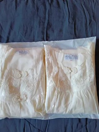 Conjunto camisón y bata Lily of France talla 36.