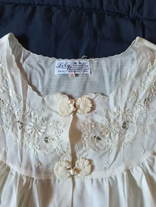 Conjunto camisón y bata Lily of France talla 36.