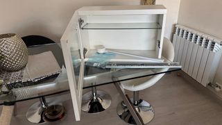 Estantería BESTÅ IKEA blanco y cristal