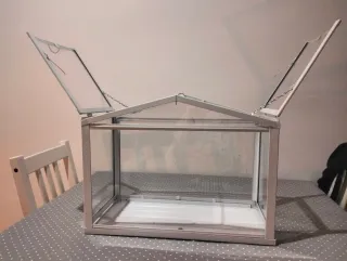 Mini invernadero Ikea