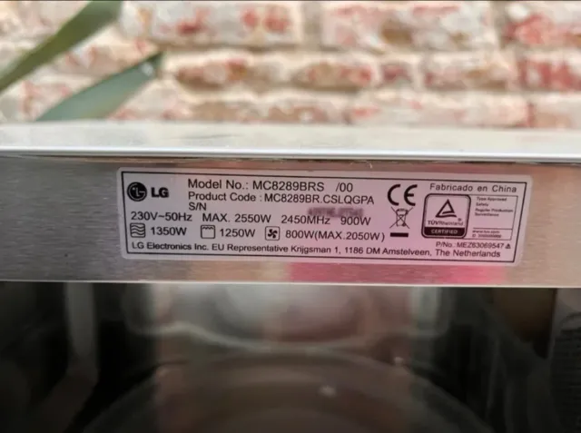 Horno Microondas LG con Grill Grande