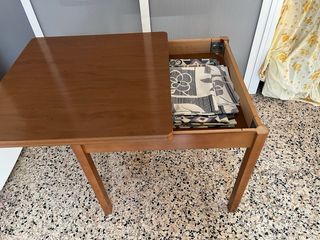 Tavolo da pranzo o cucina in legno