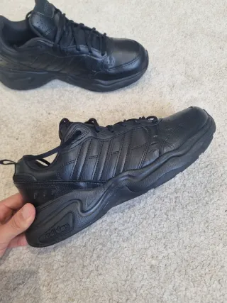 Zapatillas Adidas Strutter Original Negras