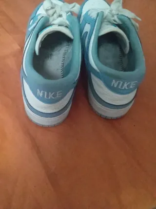 Zapatillas Nike Mujer Blancas y Azules