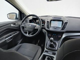 ✔SIN ENTRADA! Ford Kuga 120C.V. TREND