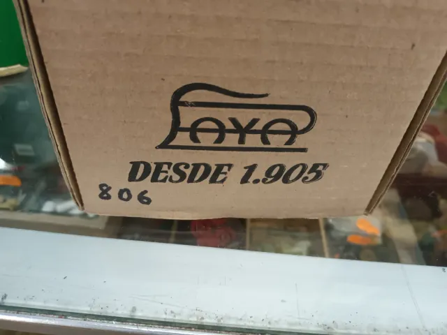 Autobus Paya 806 La General 1936 in lamiera