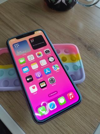 iPhone 11 128GB Lila