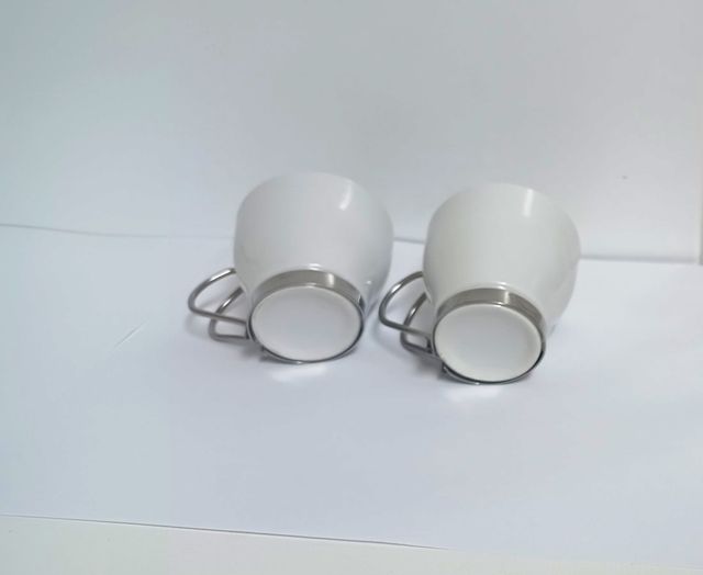 2 Tazas Café con Asa Metálica