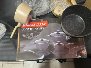 Set 13 pezzi pentole, padelle e mestoli