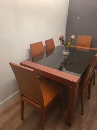 Mueble comedor como nuevo
