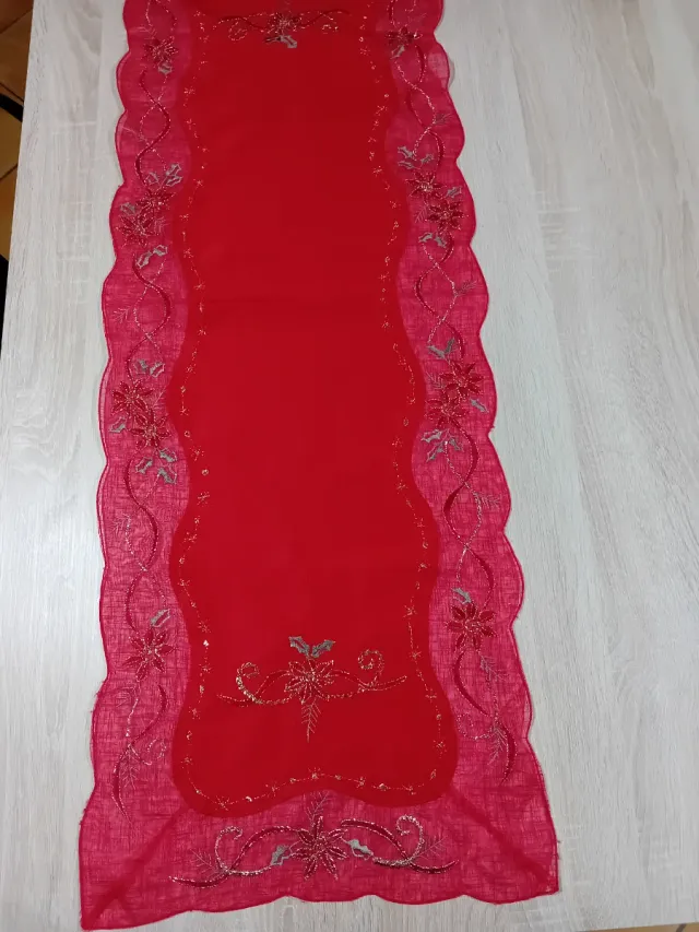 Centrotavola Natalizio Rosso e Oro