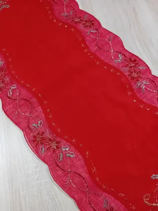 Centrotavola Natalizio Rosso e Oro