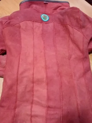 Cazadora roja multicolor