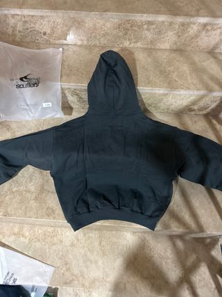 Sudadera Scuffers Negra con capucha talla M